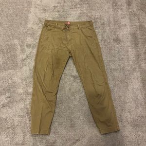 Levi’s chino jeans